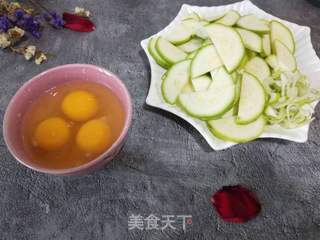 西葫芦鸡蛋饼，美味与健康，独特做法大揭秘